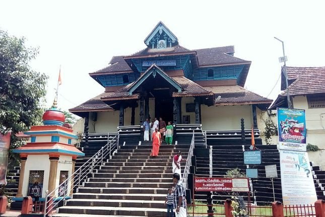 Aranmula Parthasarathy Temple